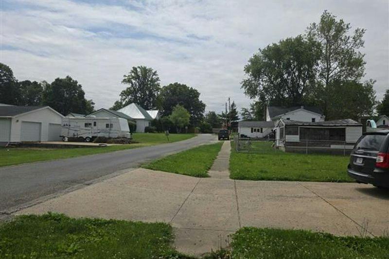 Church St, Georgetown, IL 61846