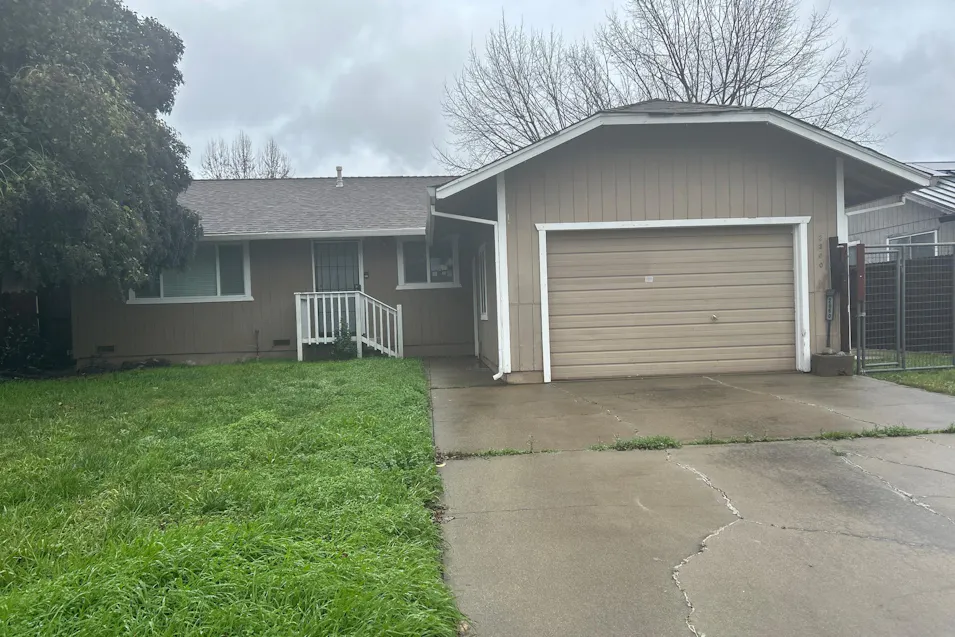 2860 Iris St Anderson, CA 96007, Shasta County