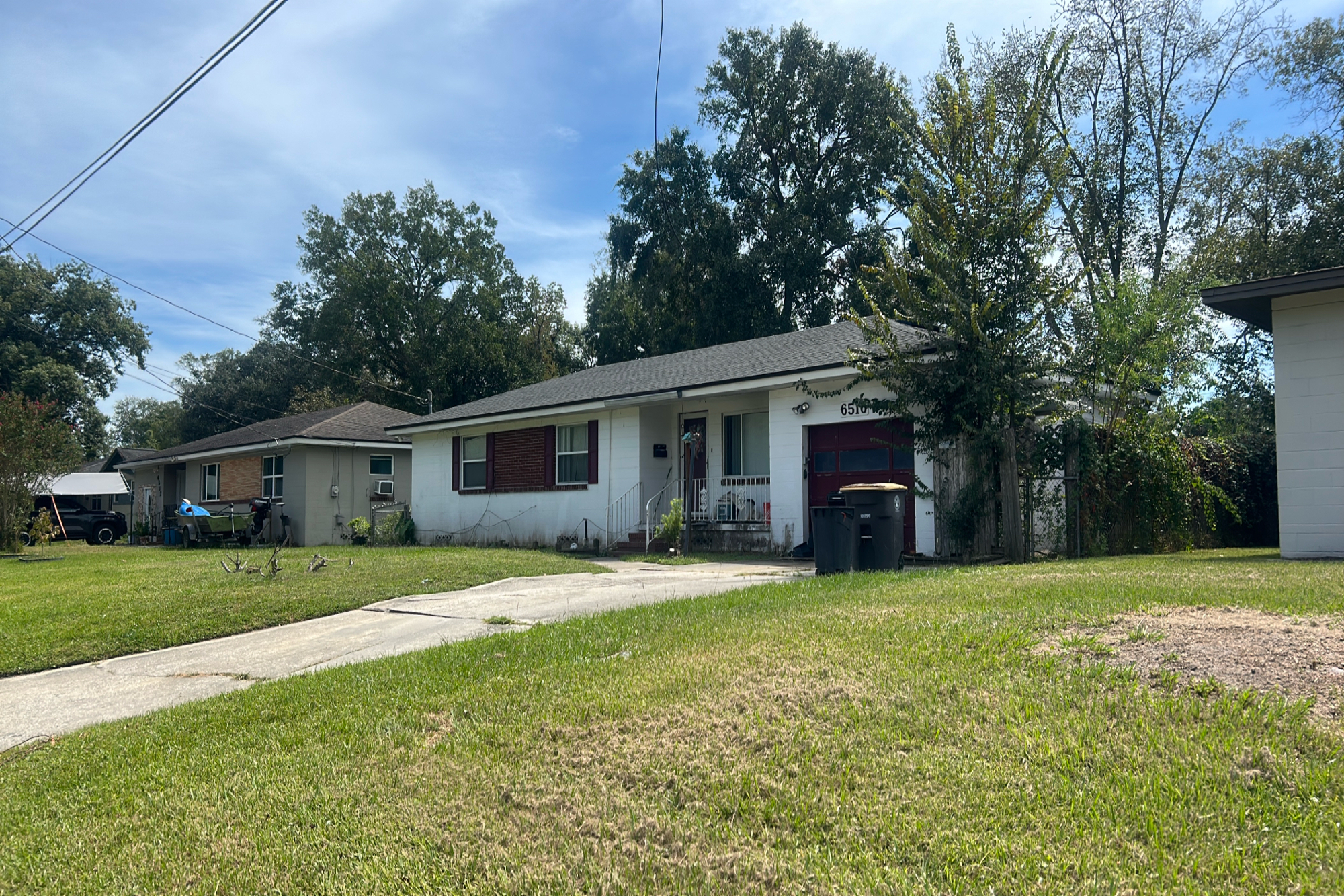 6516 Solandra Dr S photo 2