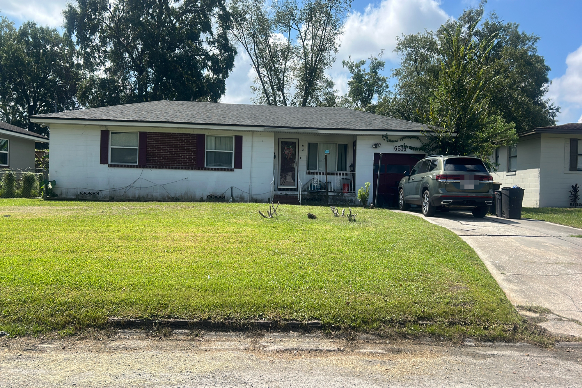 6516 Solandra Dr S