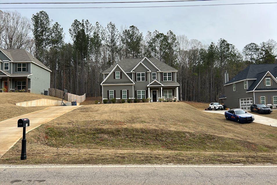 208 N Davis Rd Lagrange, GA 30241, Troup County