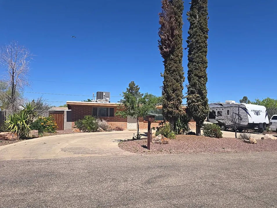 2750 West Capistrano Road Tucson, AZ 85746, Pima County