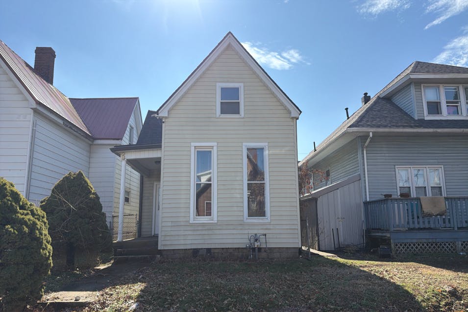 218 W Oregon St Evansville, IN 47710, Vanderburgh County