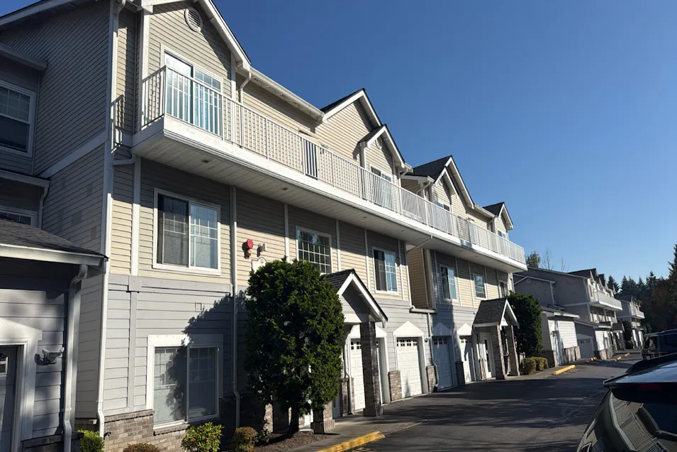 14120 SE 171st Way #c202 Renton, WA 98058, King County