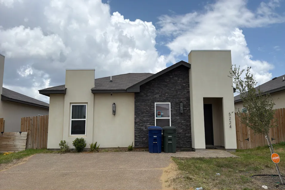 5224 Higuera Ln Laredo, TX 78046, Webb County