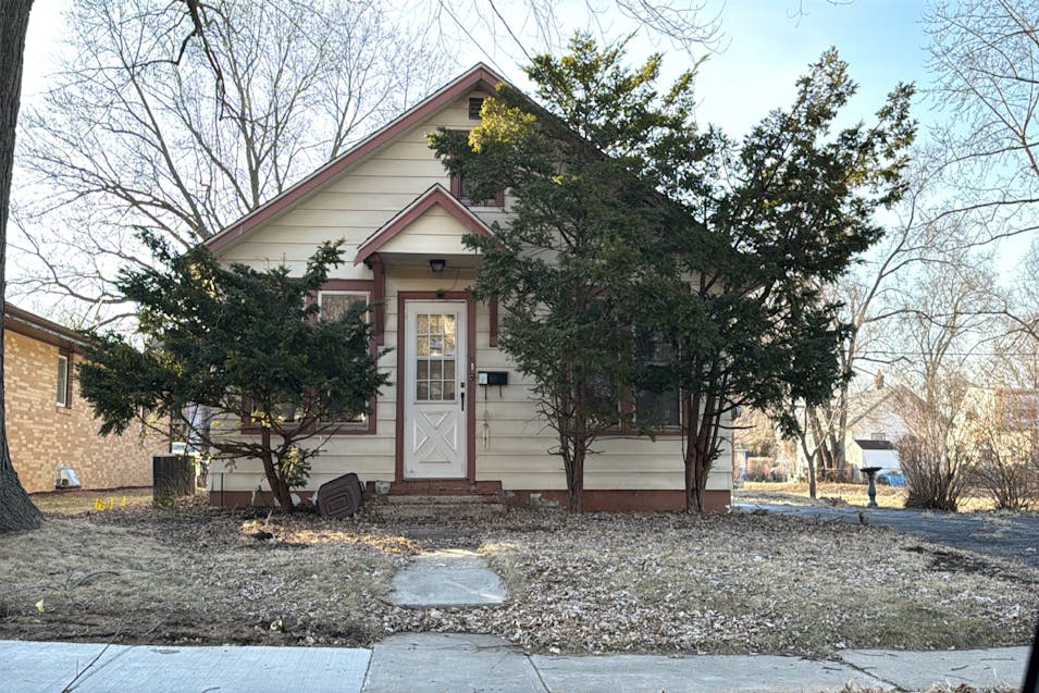 2737 Hanson St Rockford, IL 61109, Winnebago County