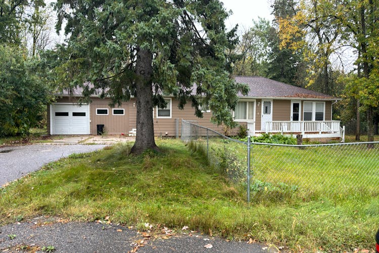 101 Division Ave Bigfork, MN 56628, Itasca County