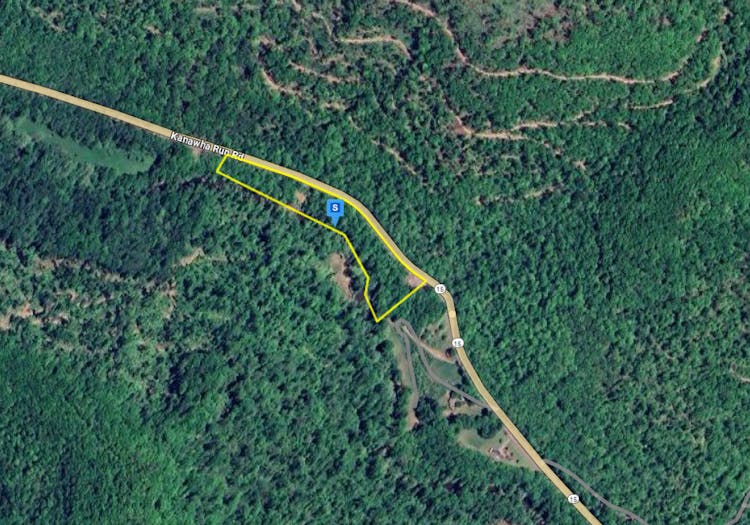 4873 Guardian Dr Diana, WV 26217, Braxton County