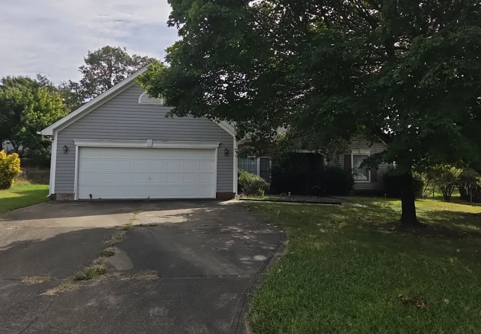 2822 Henslowe Lane Charlotte, NC 28262, Mecklenburg County