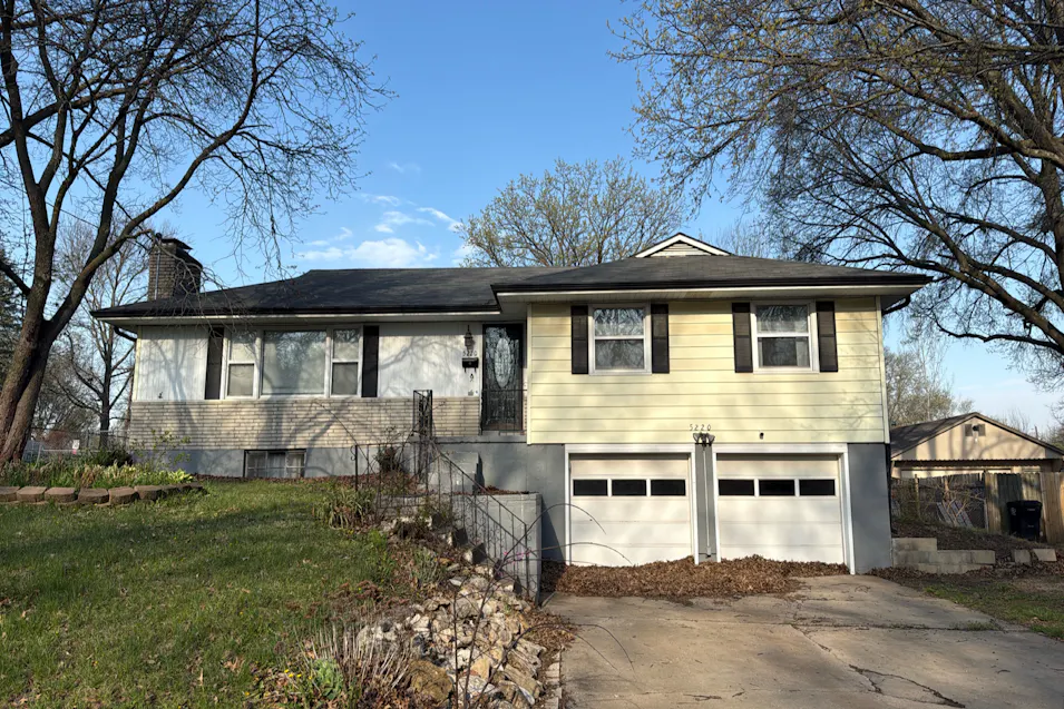 5220 Sterling Ave Raytown, MO 64133, Jackson County