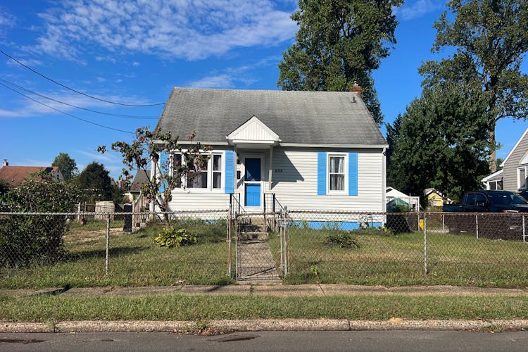 535 Main St Gloucester Twp, NJ 08029, Camden County