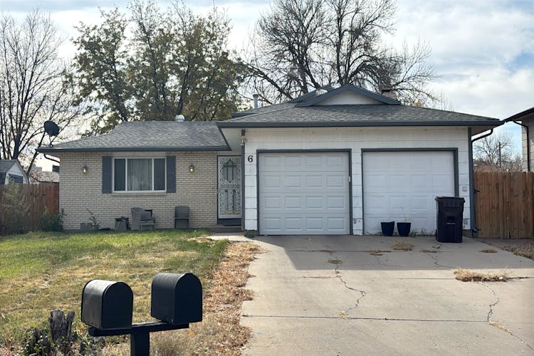 6 Emperor Ct Pueblo, CO 81005, Pueblo County