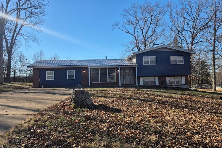 10148 Rockcliffe Dr Potosi, MO 63664, Washington County