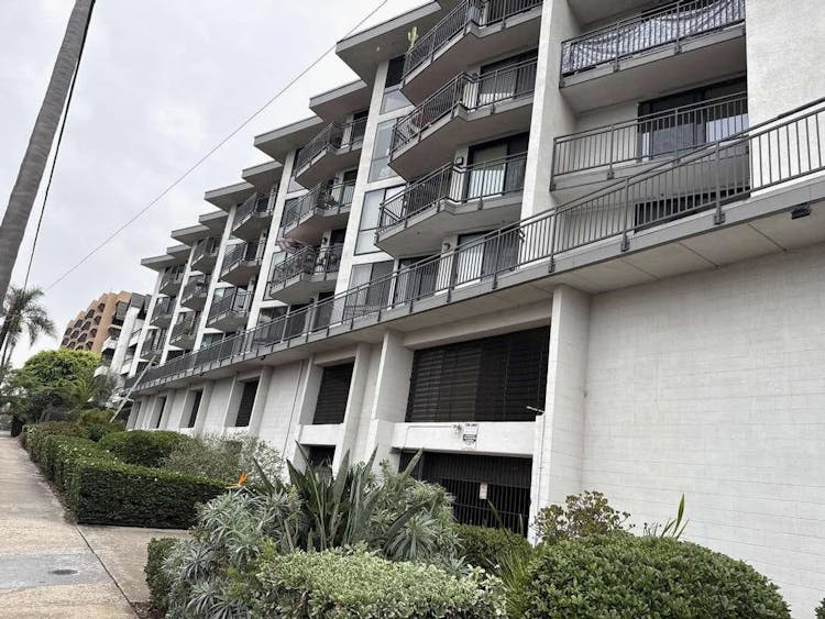 2414 Front St 11c San Diego, CA 92101, San Diego County