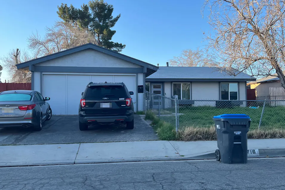 3716 W Avenue K10 Lancaster, CA 93536, Los Angeles County