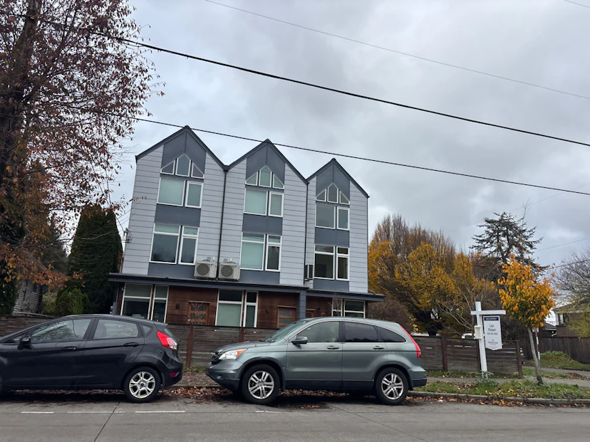 1058 S Cloverdale St Unit C