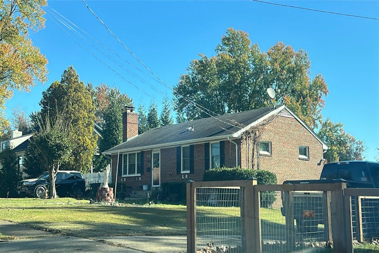 4907 Bristow Dr Annandale, VA 22003, Fairfax County