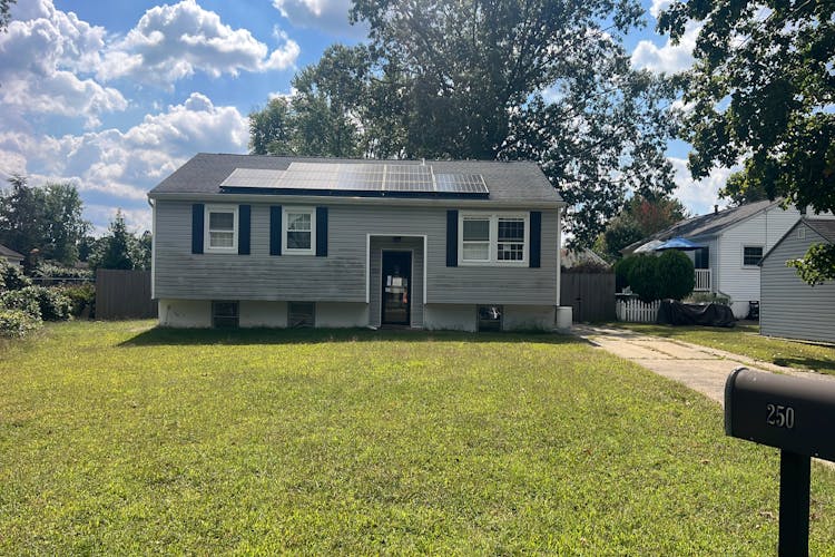 250 Fairview Ave West Berlin, NJ 08091, Camden County