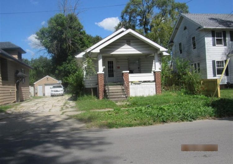 1312 State St Saginaw, MI 48602, Saginaw County