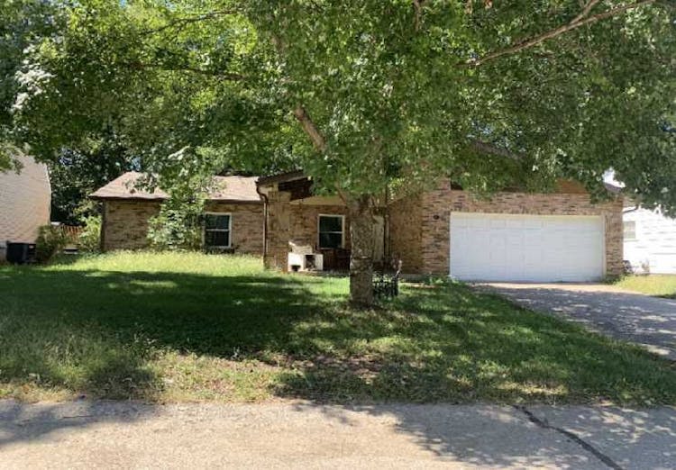 1955 Parkton Way Barnhart, MO 63012, Jefferson County