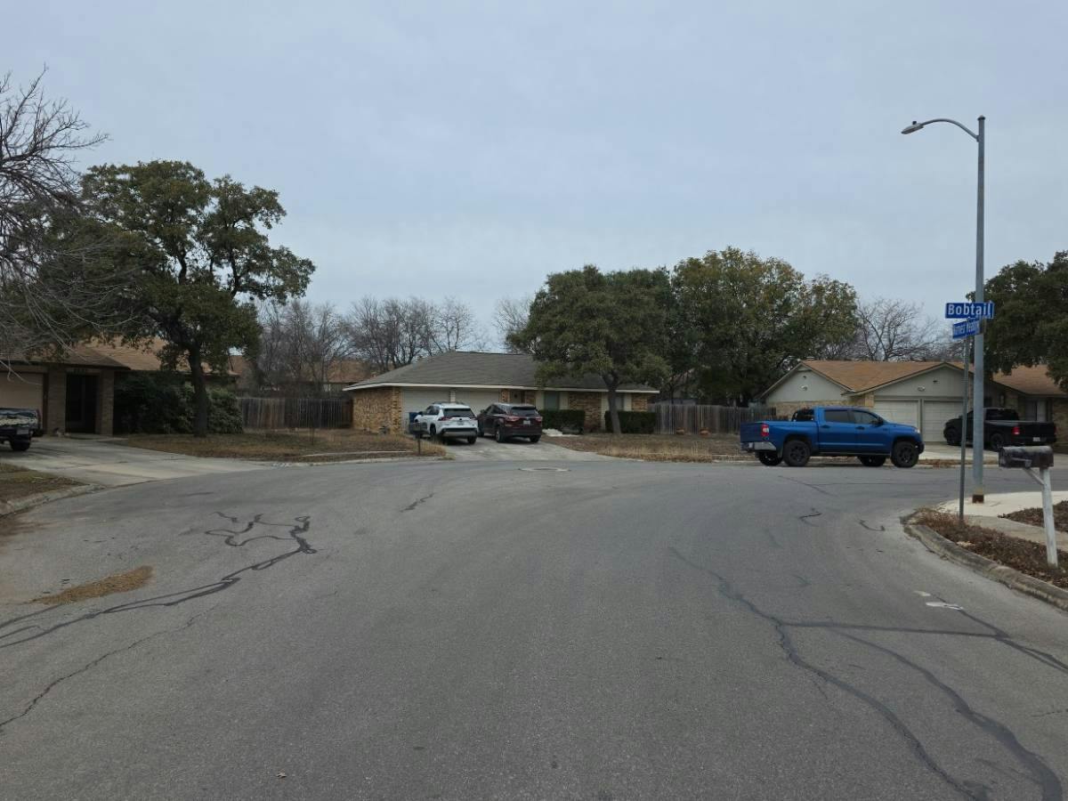 Harvest Meadow St, San Antonio, TX 78250