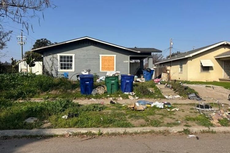 2111 East Hedges Avenue Aka 2111 East Hedges Fresno, CA 93703, Fresno County