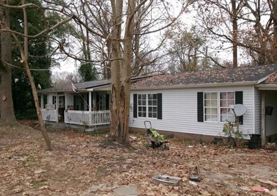 162 Emmett Davis Ln Mount Olive, NC 28365, Duplin County