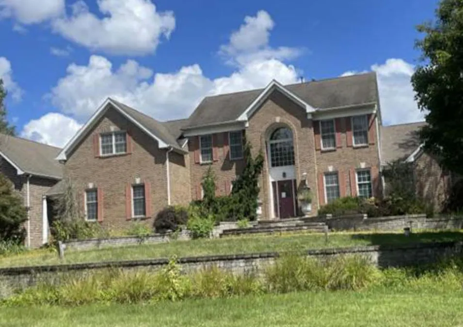 5 Hidden Hollow Dr Hamilton, NJ 08620, Burlington County