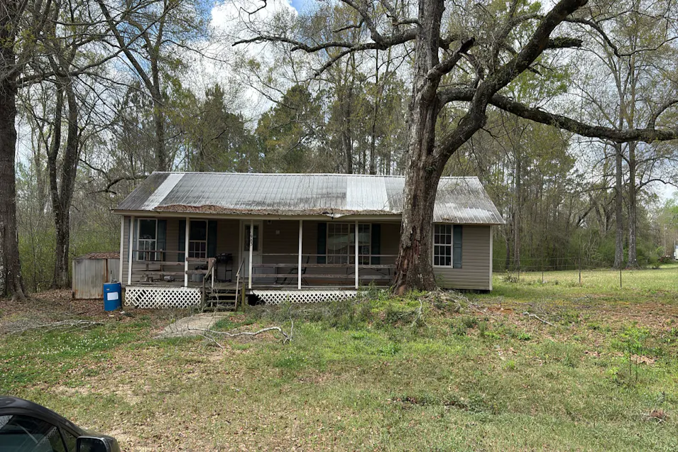 983 Old Highway 10 Greensburg, LA 70441, St. Helena Parish County