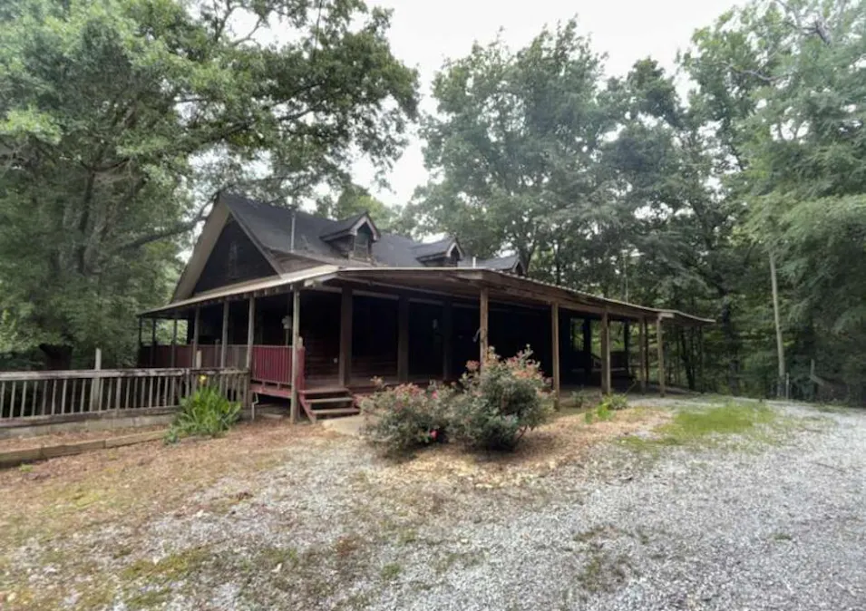 252 County Road 745 Jemison, AL 35085, Chilton County