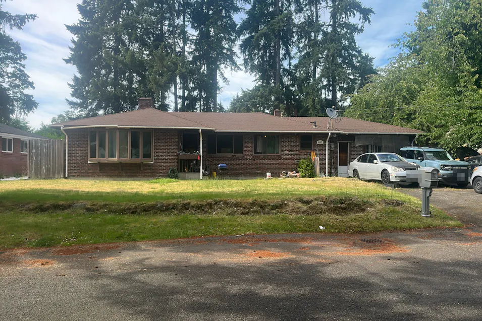 8407 Mt. Tacoma Drive Southwest Tacoma, WA 98498, Pierce County