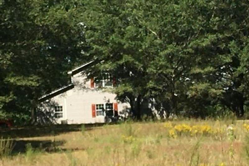 Parker Rd, Union Grove, AL 35175