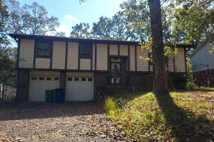 6305 Rolling Hills Drive North Little Rock, AR 72118, Pulaski County