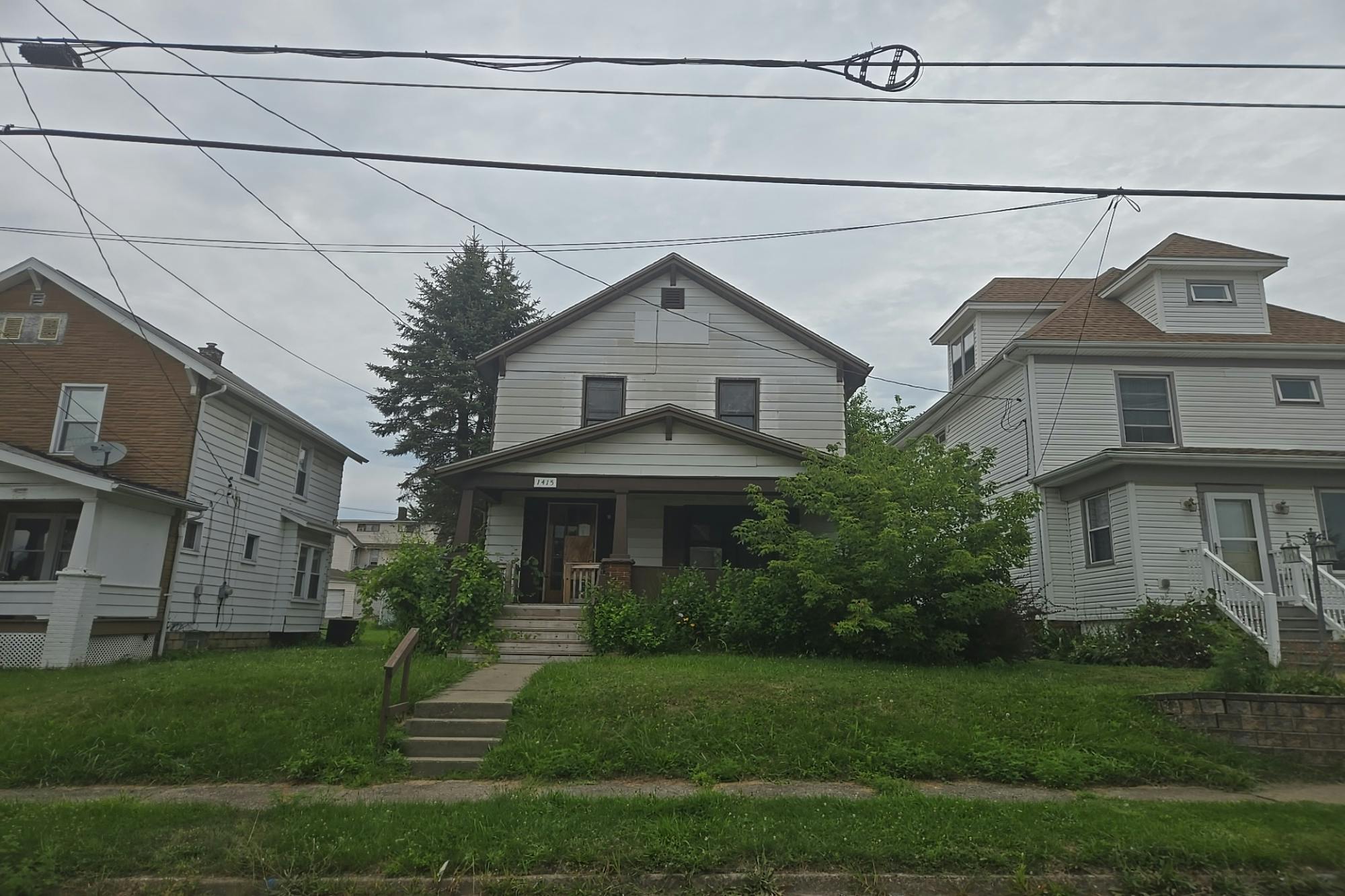 Huron Ave, New Castle, PA 16101