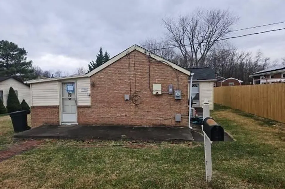 7114 South Dr Roanoke, VA 24019, Roanoke County