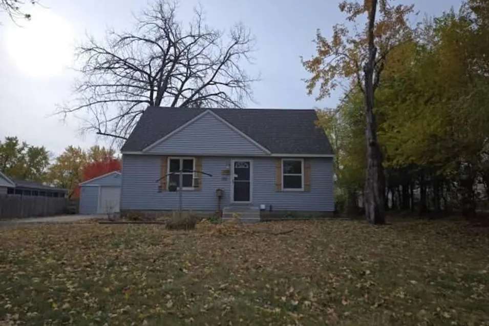 2901 W 70th St Richfield, MN 55423, Hennepin County