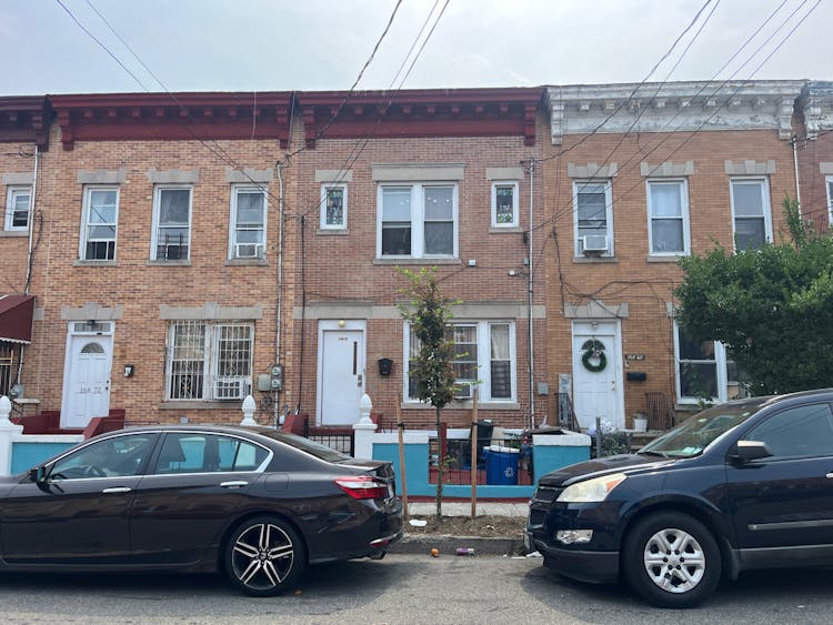 168-70 92nd Road Jamaica, NY 11433, Queens County