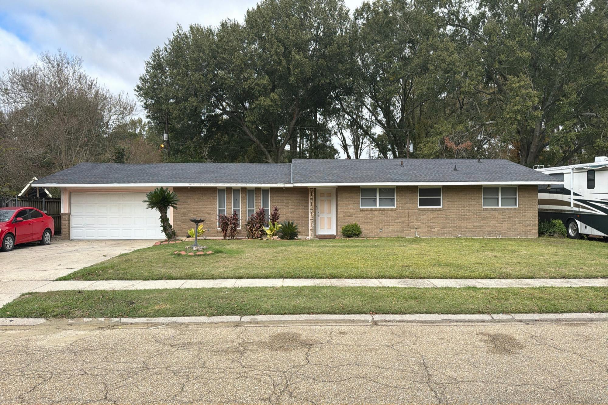 Balsam Ave, Baton Rouge, LA 70807