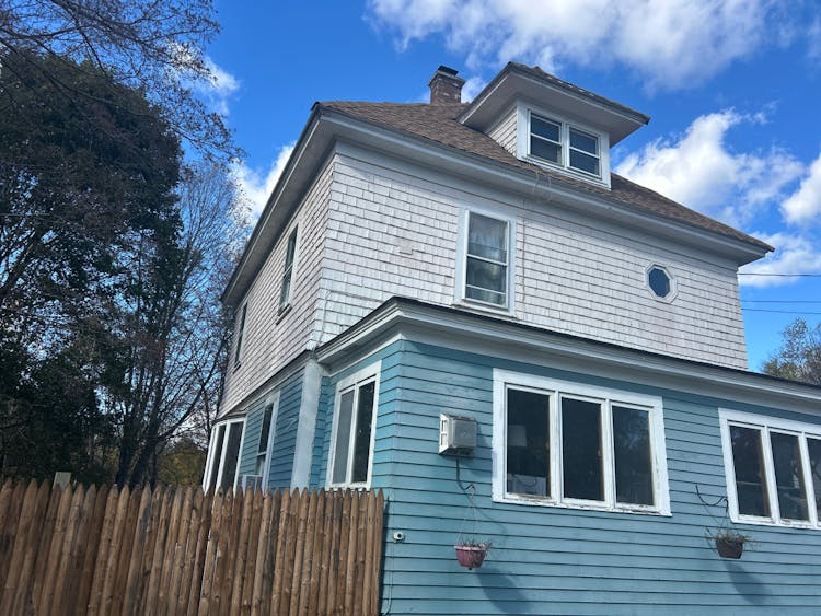 38 River Street Newport, NH 03773, Sullivan County