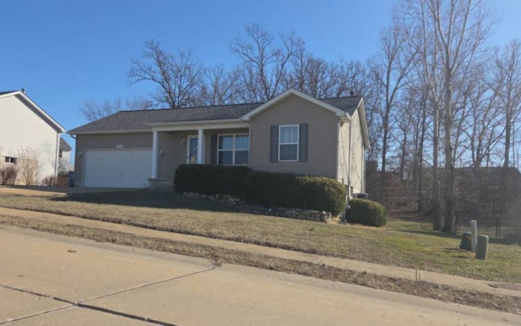 5614 Hawks Landing Dr Hillsboro, MO 63050, Jefferson County
