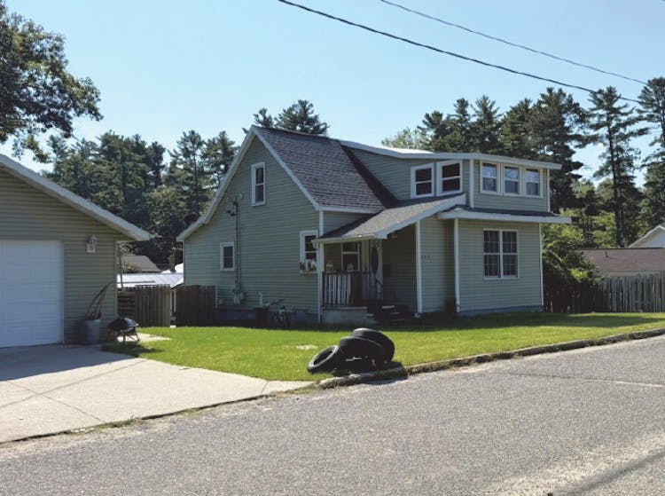 515 Everton St Kingsford, MI 49802, Dickinson County