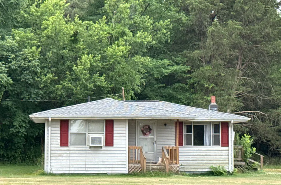 2392 W River Rd Aylett, VA 23009, King William County