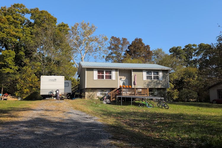 409 Hill Street Etowah, TN 37331, McMinn County