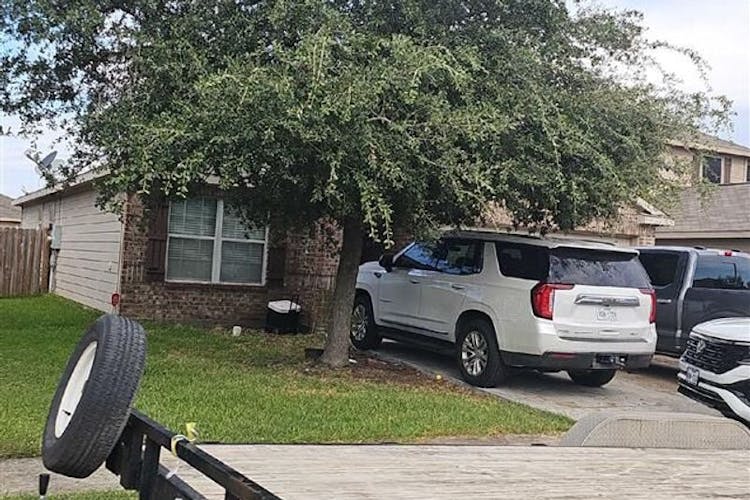 907 Marigold Rd Baytown, TX 77521, Harris County