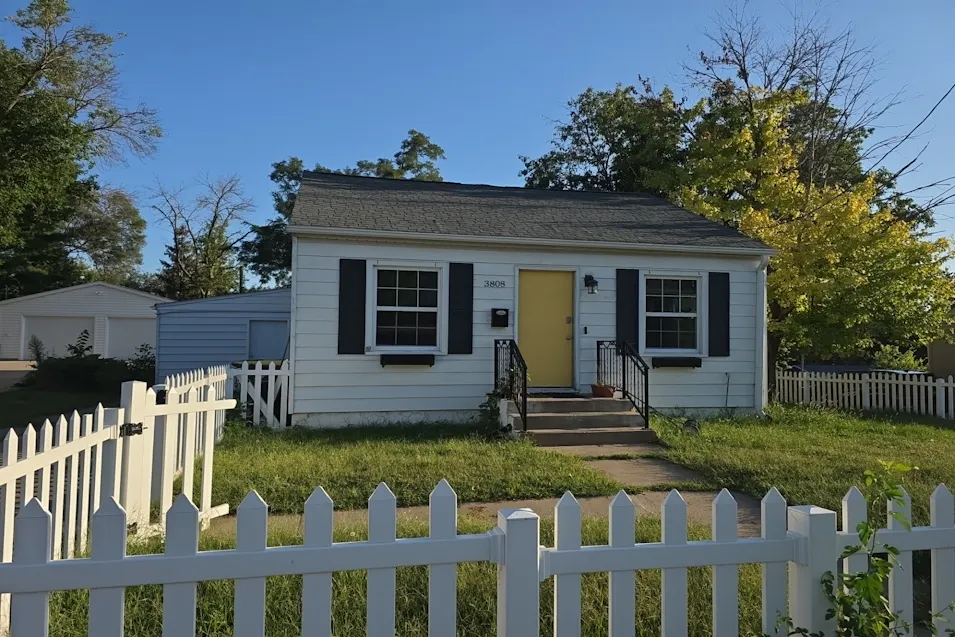 3808 Glenn Ave Sioux City, IA 51106, Woodbury County