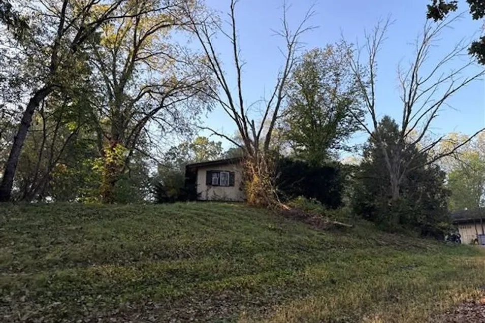 34225 Bassett Rd Bassett, WI 53101, Kenosha County