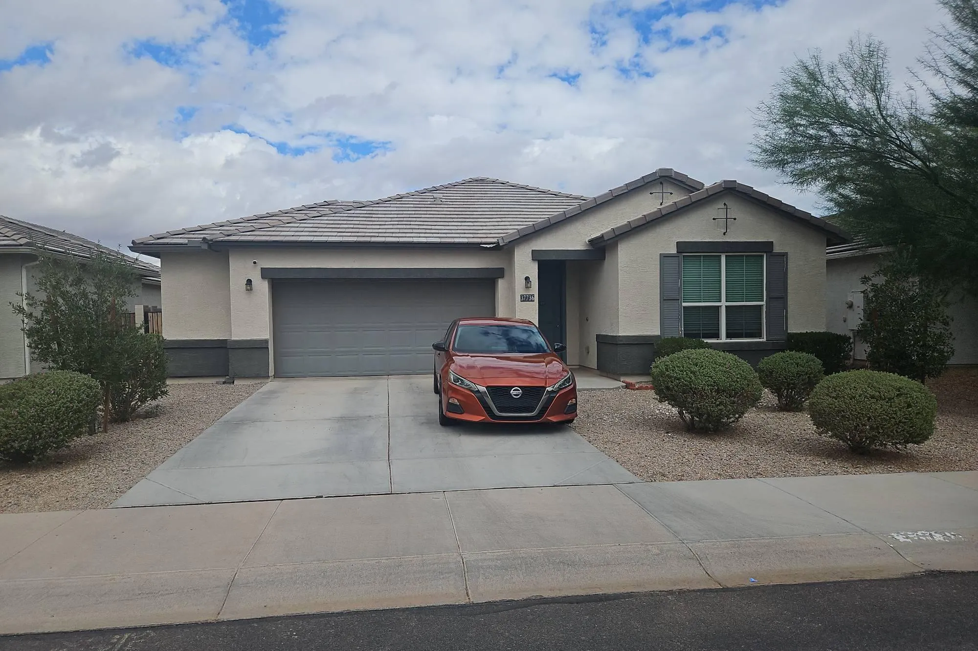 San Ildefanso Ave, Maricopa, AZ 85138