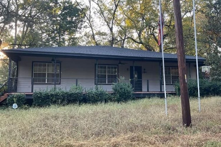 280 Albatross Dr Winnsboro, TX 75494, Wood County