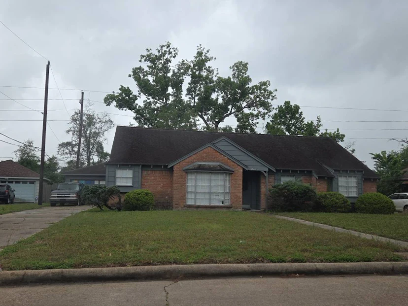 15611 Falling Creek Dr