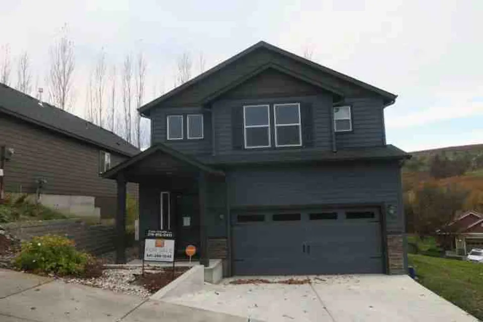 2601 Ericksen Way the Dalles, OR 97058, Wasco County